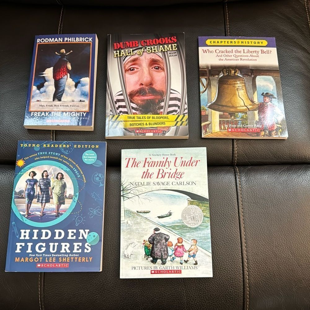 Book bundle. 5 books. 4th-6th grade books.​